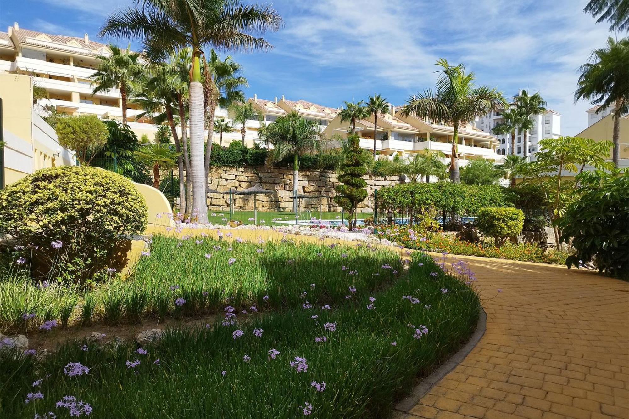 Puertosol 2 Appartement Estepona Buitenkant foto
